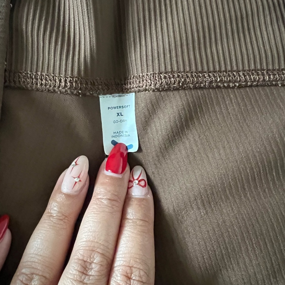 Pants - Picture 4 of 5